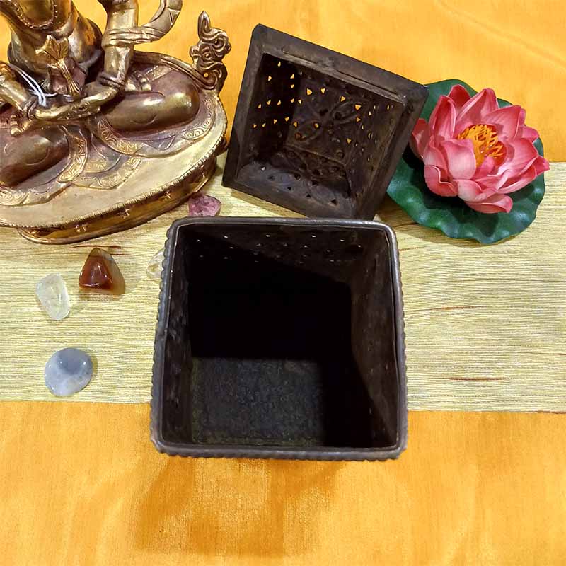 Caja con símbolos auspiciosos - Tienda Budista