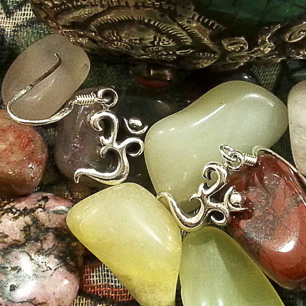Pendientes de plata con OM - Tienda Budista