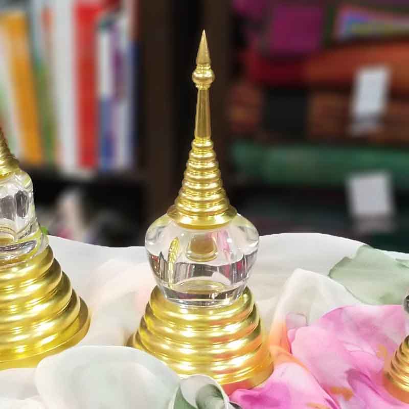 Estupa pan de oro y metacrilato - Tienda Budista