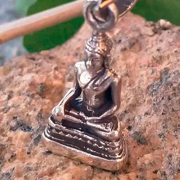 Colgante Buda de plata - Tienda Budista