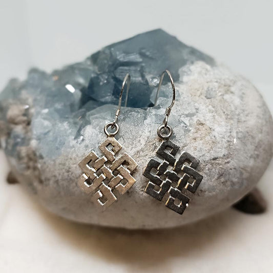 Pendientes Nudo Infinito - Tienda Budista