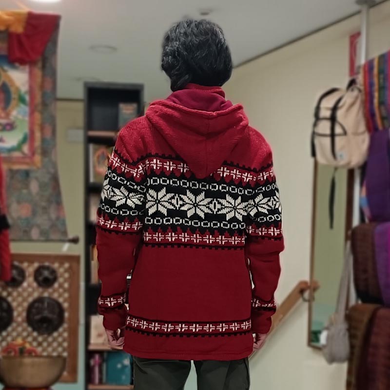 Chaqueta artesanal de lana roja