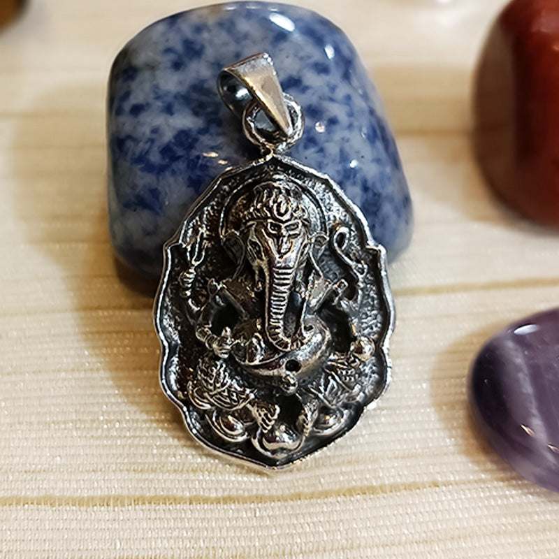 Ganesh 4 brazos