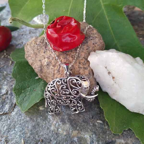 Colgante elefante con cadena - Tienda Budista