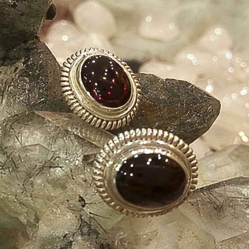 Pendientes de plata y granates
